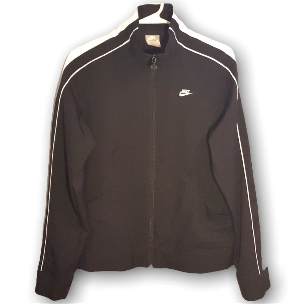 Nike Dry Fit Women’s Zip up Jacket